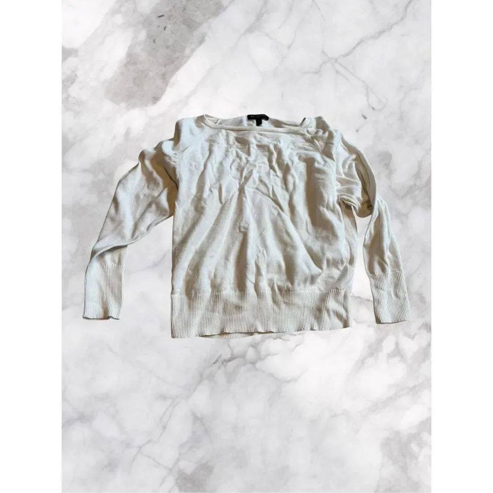 Banana Republic Size Medium White Sweater